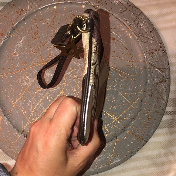 Coach Tan Brown Gold Coach Logo Patchwork Clutch Wristlet - Picture 7 of 10